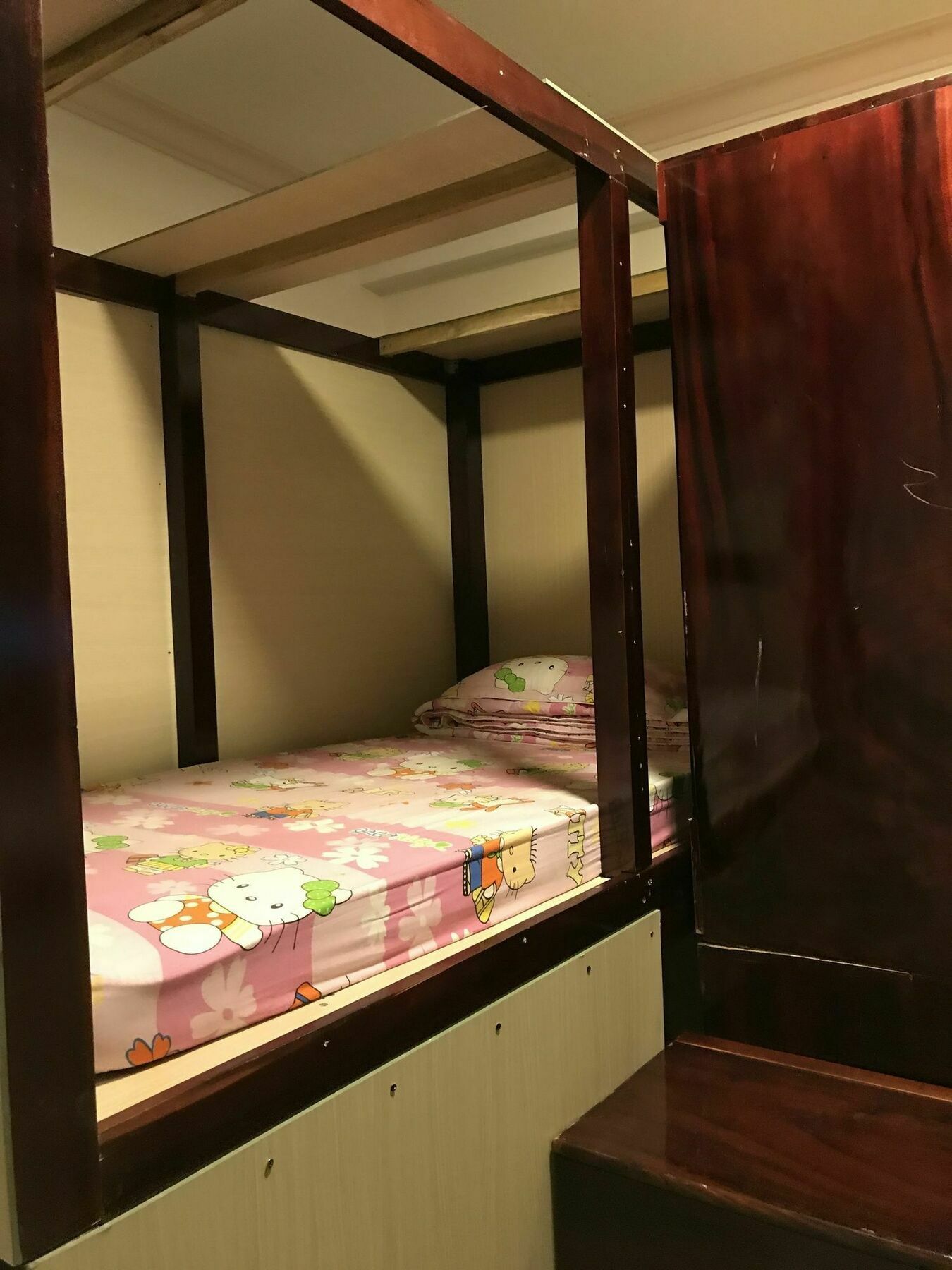 Happy Hostel Vn (Adults Only) Thành Pho Ho Chí Minh Esterno foto